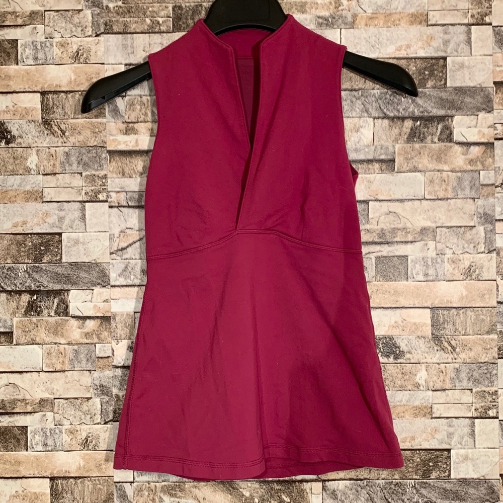 Lululemon Athletic Twisted Tank